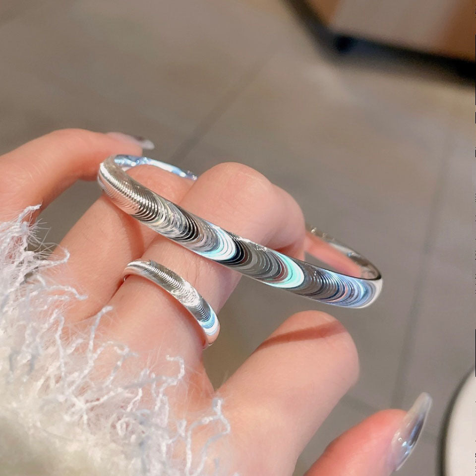 ✨🌙 Przyciągnij wszystkie spojrzenia – bransoletka z polerowanym kamieniem kociego oka 🌙✨