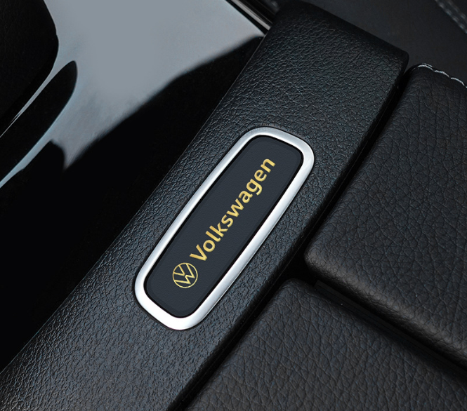 GORĄCA WYPRZEDAŻ🎉50% TANIEJ🎉Kreatywne naklejki samochodowe 3D z folii aluminiowej🔥10 SZT🔥