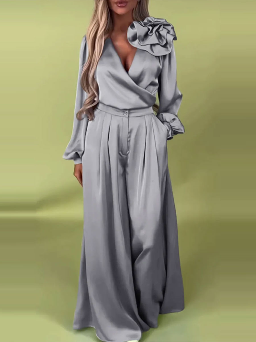 Luksusowy zestaw z satynową koszulą i szerokimi spodniami