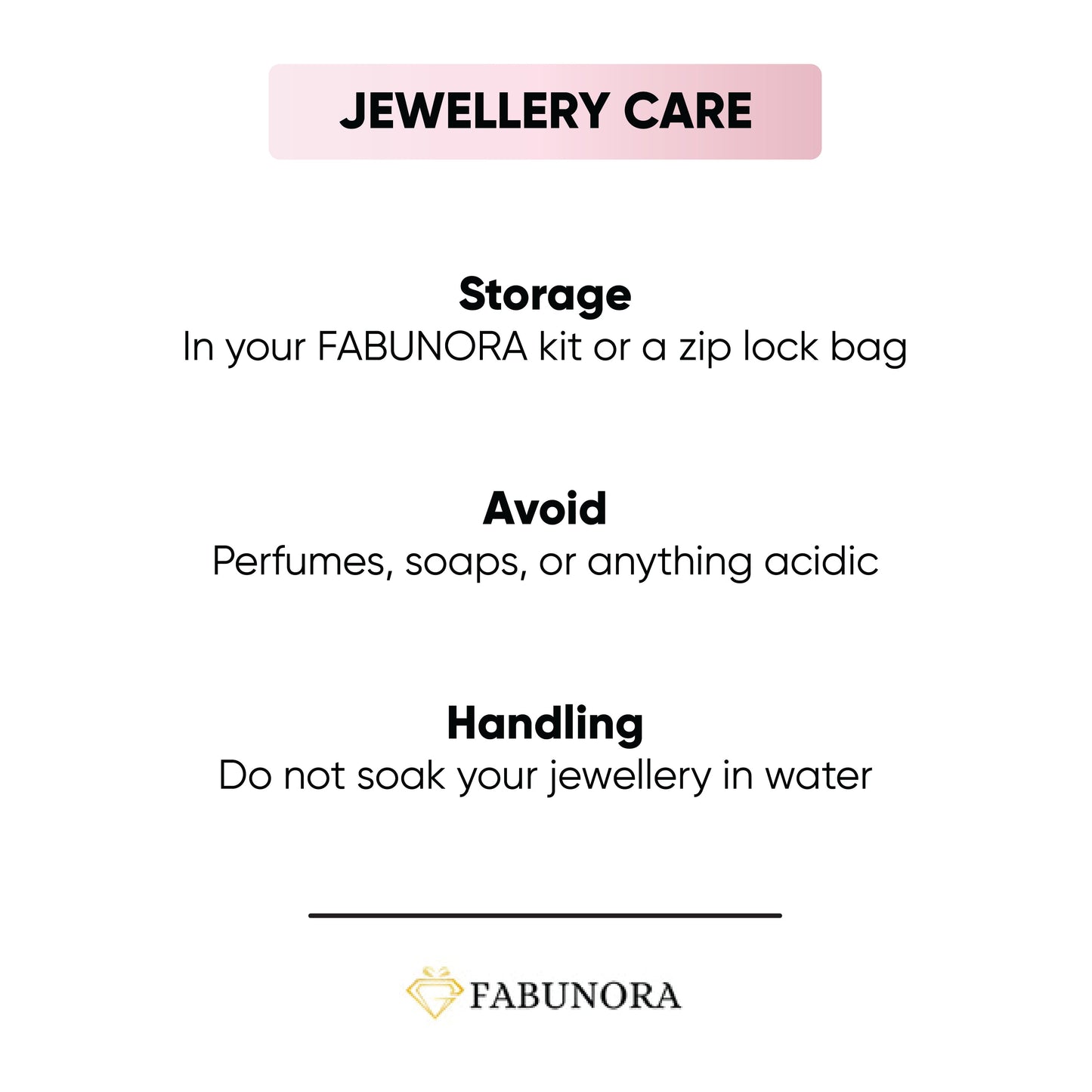 Naszyjnik z wisiorkiem w kształcie serca z linii róż