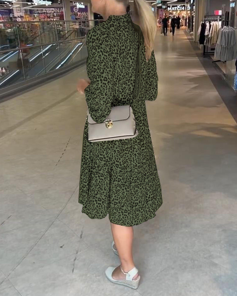 Sukienka w panterkę