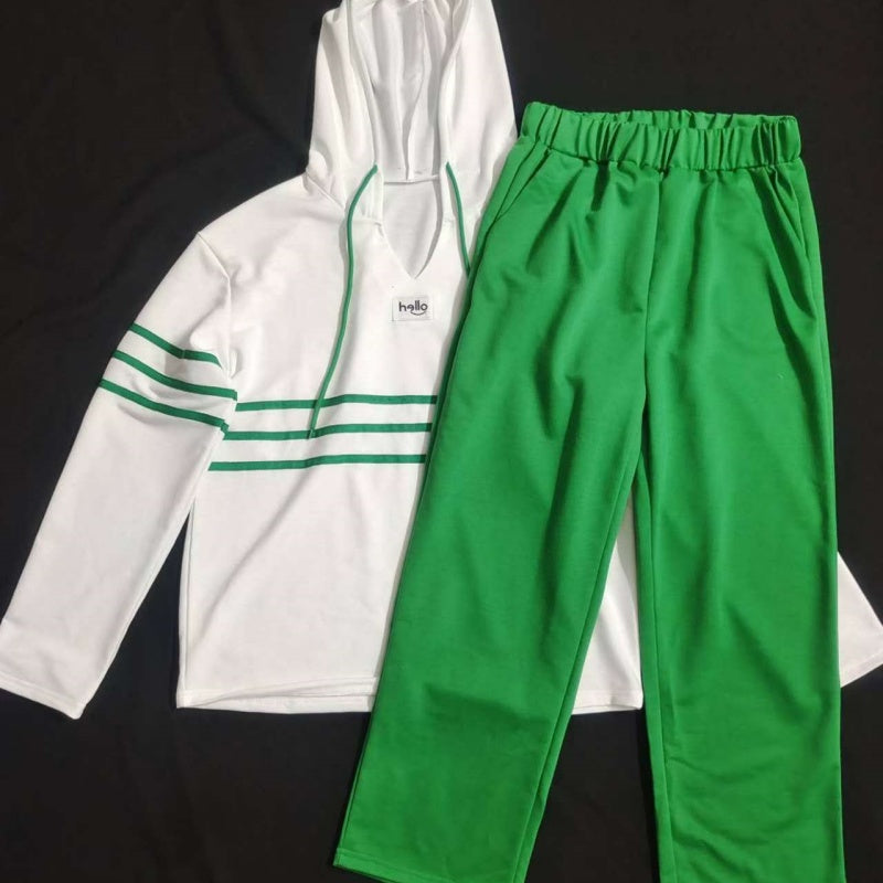 Damska bluza i spodnie w paski