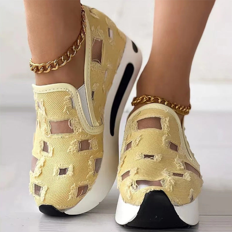 Sandały damskie z grubej siateczki z płótna