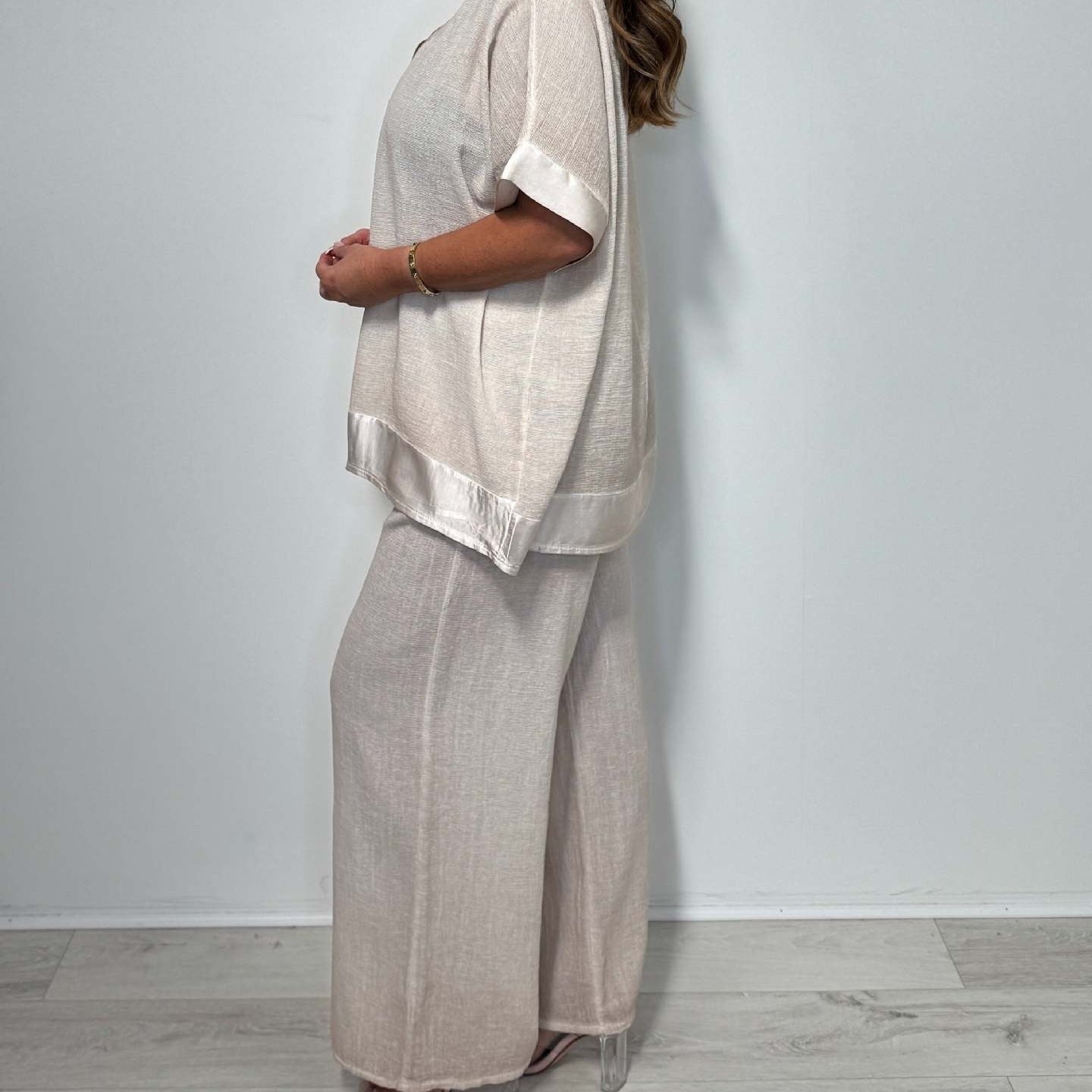 🌷💗Swobodny dwuczęściowy zestaw z dekoltem w kształcie litery V