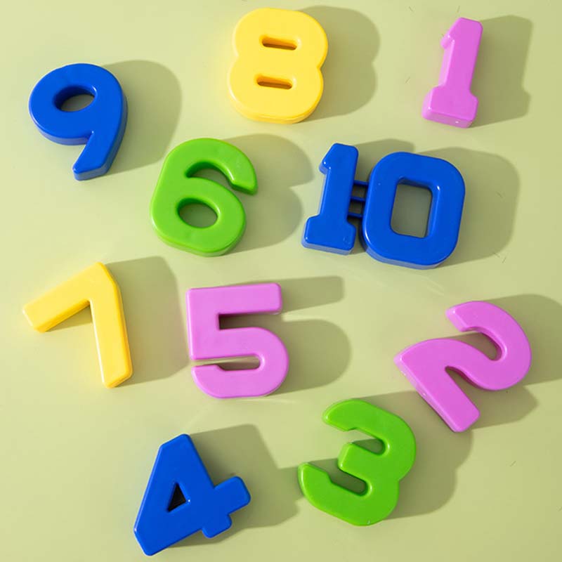 🐸Zestaw zabawek dla dzieci z kreskówkowymi zwierzętami i wagą